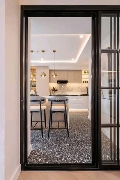 Fifty Fifth Tower, Bangkok, 84 Soi Sukhumvit 55, Sukhumvit Road, Khlong Tan Nua, Watthana, Bangkok, 4 Bedrooms, 165 sqm, Condo For Sale, by Pemika Aukkaraleekul, 500494160 - DDproperty.com