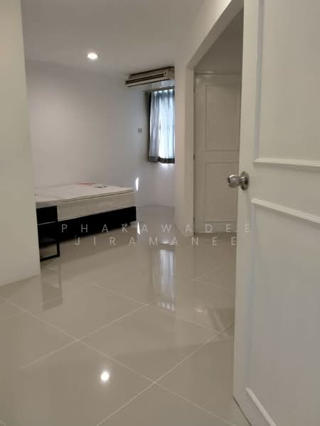 The Waterford Park, Bangkok, Soi Sukhumvit 53, Khlong Tan Nua, Watthana, Bangkok, 3 Bedrooms, 140 sqm, Condo For Rent, by Phakawadee Jiramanee, 500494168 - DDproperty.com
