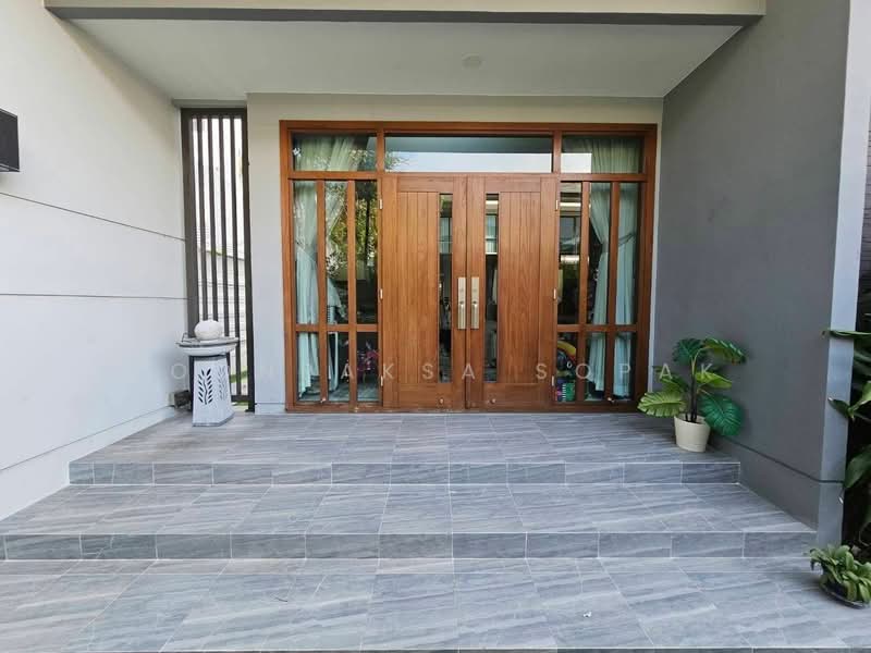 The City Ekkamai-Ladprao, Bangkok, Pradit Manutham Road, Phlapphla, Wang Thonglang, Bangkok, 4 Bedrooms, 288 sqm, Single Detached House For Rent, by Boonraksa Sopak, 500494170 - DDproperty.com