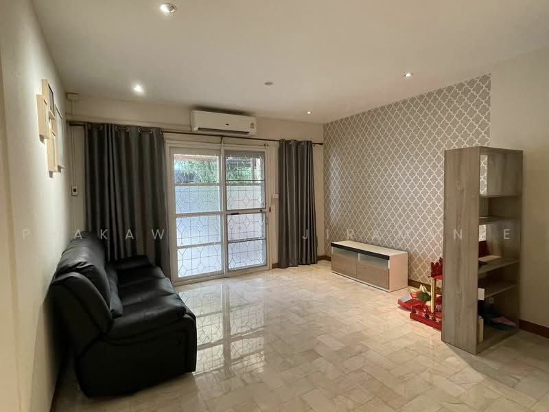 Baan Sukhumvit Garden City 79 : บ้านสุขุมวิทการ์เด้นซิตี้ 79, กรุงเทพ, ถนนสุขุมวิท 79, บางจาก, พระโขนง, กรุงเทพ, 115 ตร.ม., ทาวน์เฮ้าส์ ให้เช่า, โดย Phakawadee Jiramanee, 500494173 - DDproperty.com