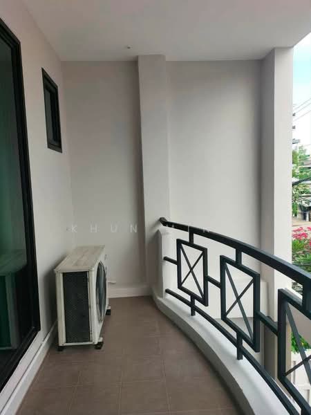 ให้เช่า Townhouse 4 ชั้น ห้องมุม | ศรีนครินทร์ 40 | ตรงข้าม Seacon Square (SPSMG165), กรุงเทพ, ศรีนครินทร์ 40, หนองบอน, ประเวศ, กรุงเทพ, 240 ตร.ม., ทาวน์เฮ้าส์ ให้เช่า, โดย Khun Ming, 500494178 - DDproperty.com
