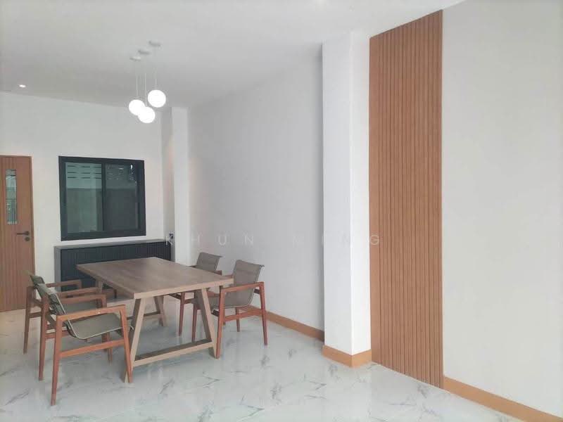 ให้เช่า Townhouse 4 ชั้น ห้องมุม | ศรีนครินทร์ 40 | ตรงข้าม Seacon Square (SPSMG165), กรุงเทพ, ศรีนครินทร์ 40, หนองบอน, ประเวศ, กรุงเทพ, 240 ตร.ม., ทาวน์เฮ้าส์ ให้เช่า, โดย Khun Ming, 500494178 - DDproperty.com