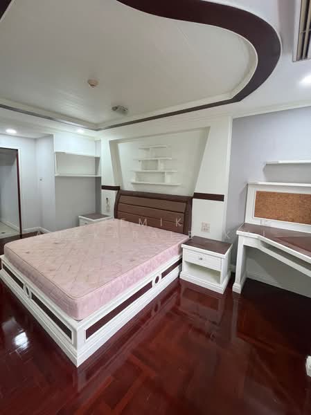 Wattana Heights, Bangkok, Sukhumvit Road, Khlongtoei Nua, Watthana, Bangkok, 3 Bedrooms, 335 sqm, Condo For Sale, by Pemika Aukkaraleekul, 500494186 - DDproperty.com