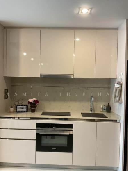 The Bangkok Sathorn, Bangkok, 111 South Sathorn Road, Yan Nawa, Sathon, Bangkok, 1 Bedroom, 60 sqm, Condo For Rent, by Ramita Theptham, 500494189 - DDproperty.com