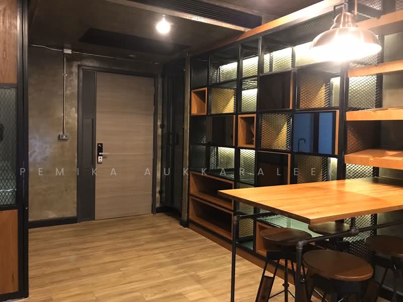 The Room Sathorn, Bangkok, 78 Pan Road, Silom, Bang Rak, Bangkok, 2 Bedrooms, 79 sqm, Condo For Sale, by Pemika Aukkaraleekul, 500494193 - DDproperty.com