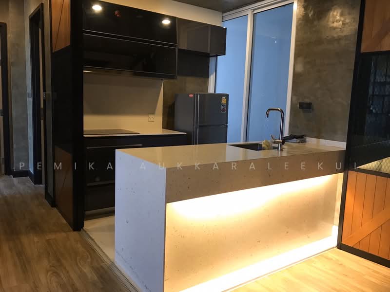 The Room Sathorn, Bangkok, 78 Pan Road, Silom, Bang Rak, Bangkok, 2 Bedrooms, 79 sqm, Condo For Sale, by Pemika Aukkaraleekul, 500494193 - DDproperty.com