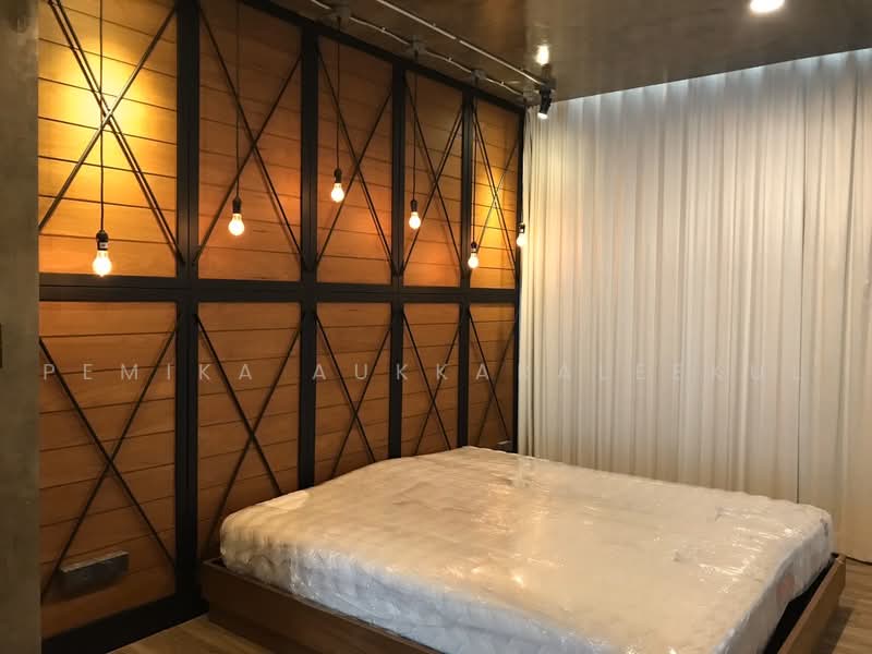 The Room Sathorn, Bangkok, 78 Pan Road, Silom, Bang Rak, Bangkok, 2 Bedrooms, 79 sqm, Condo For Sale, by Pemika Aukkaraleekul, 500494193 - DDproperty.com