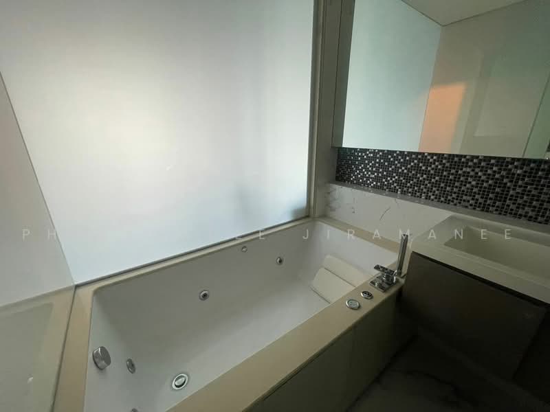 The Address Sathorn, Bangkok, 98 Sathorn Nua Road, Silom, Bang Rak, Bangkok, 1 Bedroom, 46 sqm, Condo For Rent, by Phakawadee Jiramanee, 500494194 - DDproperty.com