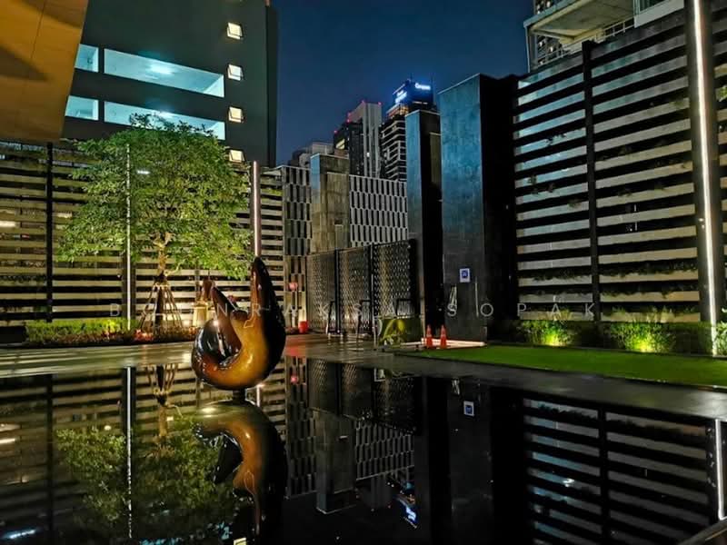 Vittorio 39, Bangkok, 8 Sukhumvit, Khlong Tan Nua, Watthana, Bangkok, 2 Bedrooms, 145 sqm, Condo For Rent, by Boonraksa Sopak, 500494230 - DDproperty.com