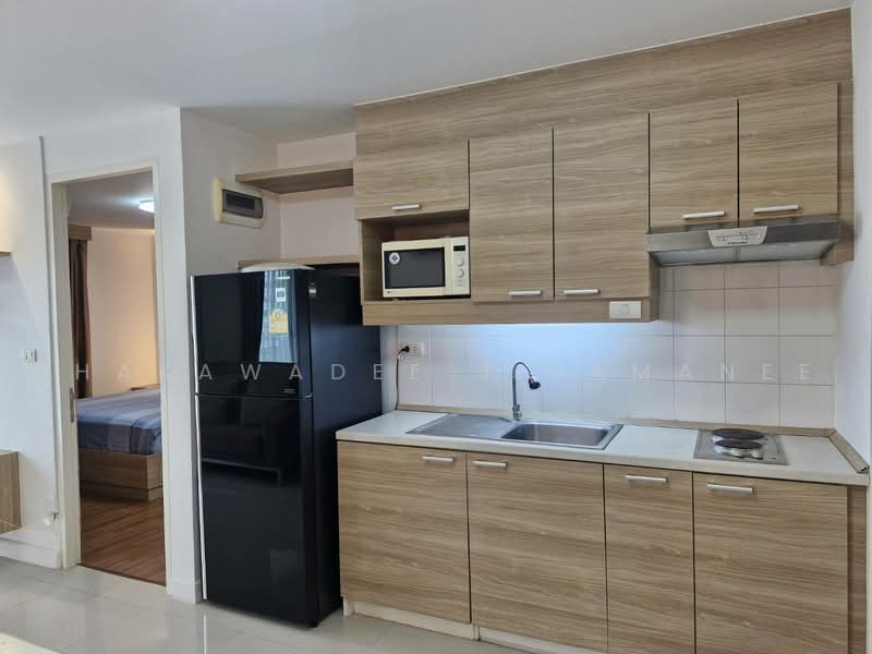 The Clover Thonglor Residence, Bangkok, Soi Sukhumvit 55, Khlong Tan Nua, Watthana, Bangkok, 1 Bedroom, 46 sqm, Condo For Rent, by Phakawadee Jiramanee, 500494277 - DDproperty.com