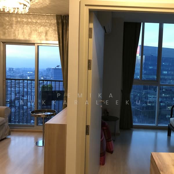 Noble Revolve Ratchada 2, Bangkok, 70 Soi Ratchadaphisek 10, Ratchadaphisek Road, Huai Khwang, Bangkok, 2 Bedrooms, 39 sqm, Condo For Sale, by Pemika Aukkaraleekul, 500494282 - DDproperty.com