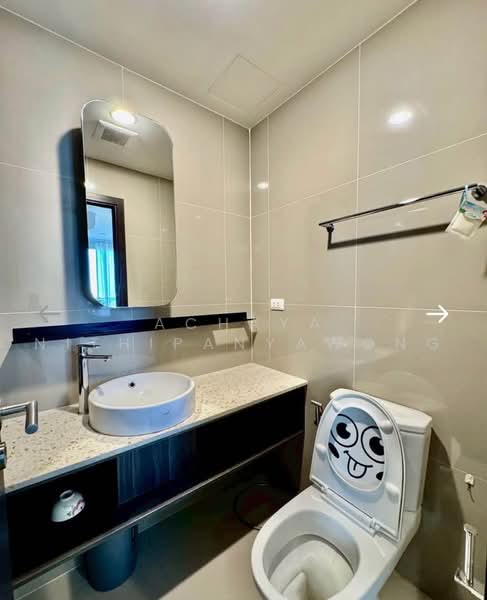 XT Huaikhwang, Bangkok, 244 Ratchadaphisek Road, Huai Khwang, Bangkok, 2 Bedrooms, 59 sqm, Condo For Rent, by Achaya Nithipanyawong, 500494297 - DDproperty.com