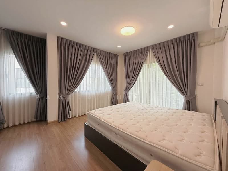 The City Ramintra-Wongwaen, Bangkok, Lieb wong wean - Thai Raman Road, Sam Wa Tawan Tok, Khlong Sam Wa, Bangkok, 4 Bedrooms, 200 sqm, Single Detached House For Rent, by Ramita Theptham, 500494305 - DDproperty.com