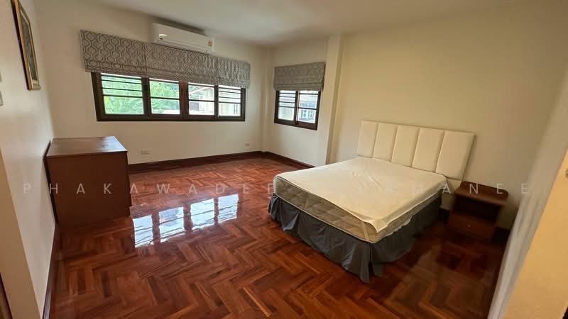 บ้าน 3-ห้องนอน, กรุงเทพ, คลองตันเหนือ, วัฒนา, กรุงเทพ, 500 ตร.ม., บ้านเดี่ยว ให้เช่า, โดย Phakawadee Jiramanee, 500494308 - DDproperty.com