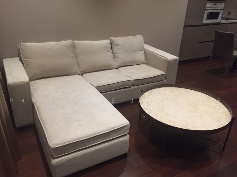 The Diplomat 39, Bangkok, 18 Soi Sukhumvit 39, Sukhumvit Road, Khlong Tan Nua, Watthana, Bangkok, 2 Bedrooms, 80 sqm, Condo For Rent, by Phakawadee Jiramanee, 500494327 - DDproperty.com