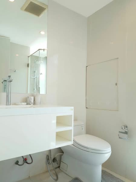 Collezio Sathorn-Pipat, Bangkok, 41 Soi Pipat 1 Silom Road, Silom, Bang Rak, Bangkok, 2 Bedrooms, 63 sqm, Condo For Sale, by Pemika Aukkaraleekul, 500494330 - DDproperty.com