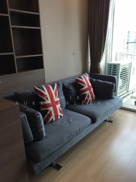 Sky Walk Residences, Bangkok, 1599 Sukhumvit Road, Phra Kanong Nua, Watthana, Bangkok, 2 Bedrooms, 60 sqm, Condo For Sale, by Pemika Aukkaraleekul, 500494352 - DDproperty.com