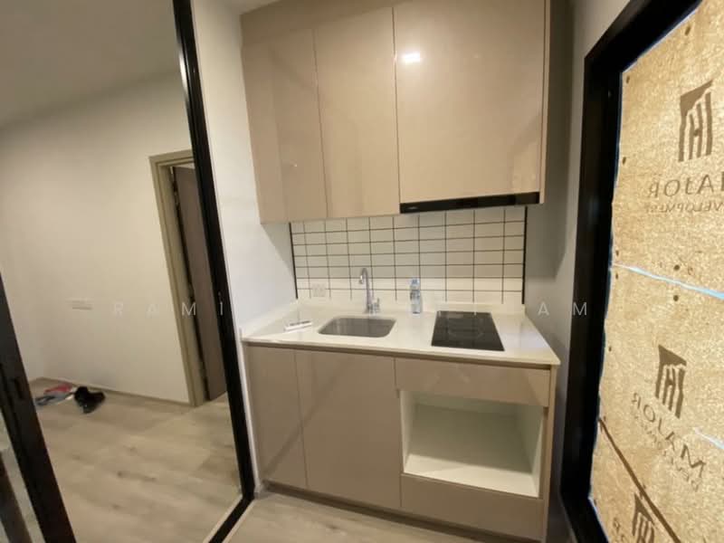 Metris Ladprao, Bangkok, Lat Phrao Road, Jom Phon, Chatuchak, Bangkok, 1 Bedroom, 31 sqm, Condo For Rent, by Ramita Theptham, 500494354 - DDproperty.com