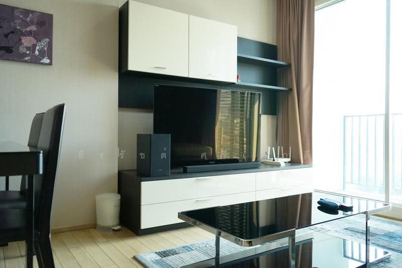 Siri At Sukhumvit, Bangkok, 902 Sukhumvit Road, Phra Kanong, Khlong Toei, Bangkok, 2 Bedrooms, 69 sqm, Condo For Rent, by ธีรรัชต์ ศรีเล็กดี, 500494404 - DDproperty.com