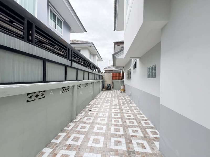 ให้เช่าบ้านเดี่ยวพร้อมเฟอร์นิเจอร์ ในหมู่บ้าน ริมกก เชียงราย (รหัส HR43), เชียงราย, รอบเวียง, เมืองเชียงราย, เชียงราย, 150 ตร.ม., บ้านเดี่ยว ให้เช่า, โดย Kaekwun Kanjanapungka, 500494412 - DDproperty.com