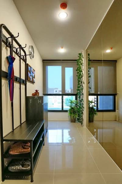 XT Huaikhwang, Bangkok, 244 Ratchadaphisek Road, Huai Khwang, Bangkok, 2 Bedrooms, 60 sqm, Condo For Rent, by Achaya Nithipanyawong, 500494415 - DDproperty.com