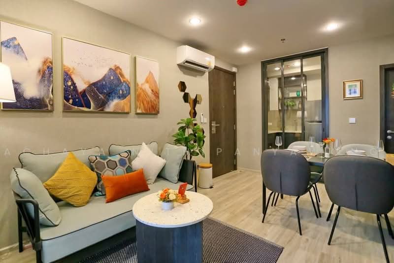 XT Huaikhwang, Bangkok, 244 Ratchadaphisek Road, Huai Khwang, Bangkok, 2 Bedrooms, 60 sqm, Condo For Rent, by Achaya Nithipanyawong, 500494415 - DDproperty.com