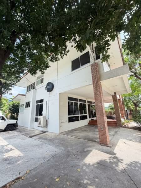 บ้าน 4-ห้องนอน, กรุงเทพ, คลองตัน, คลองเตย, กรุงเทพ, 4 ตร.ม., บ้านเดี่ยว ให้เช่า, โดย Boonraksa Sopak, 500494425 - DDproperty.com