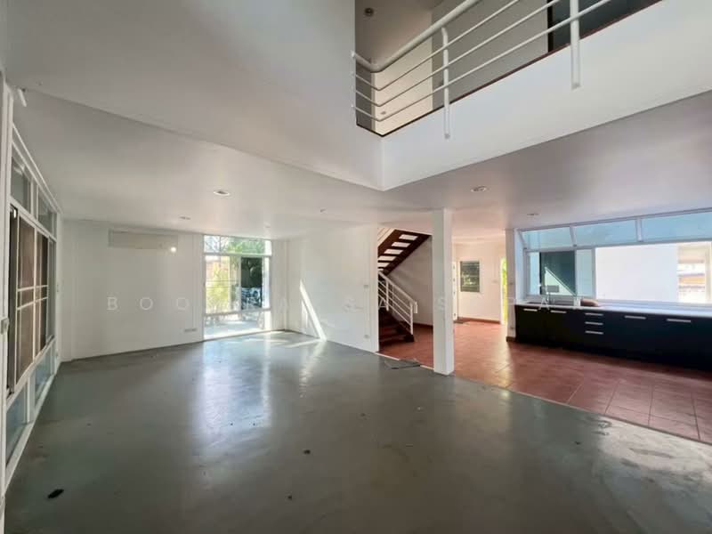 บ้าน 4-ห้องนอน, กรุงเทพ, คลองตัน, คลองเตย, กรุงเทพ, 4 ตร.ม., บ้านเดี่ยว ให้เช่า, โดย Boonraksa Sopak, 500494425 - DDproperty.com