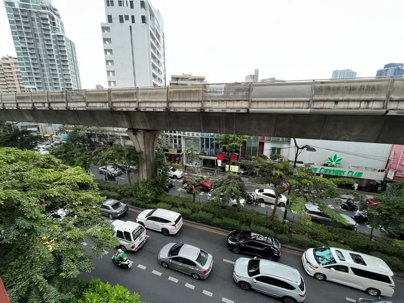 Two adjacent 5-story Commercial Shophouse for SALE. 31 sqw. on Sukhumvit main road, Bangkok, Sukhumvit, Khong Tan, Khlong Toei, Bangkok, , 600 sqm, Shophouse For Sale, by Suchart Roachthavilit, 500494448 - DDproperty.com