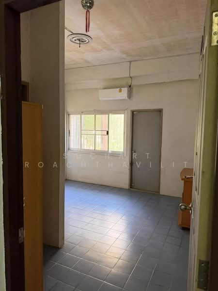 Two adjacent 5-story Commercial Shophouse for SALE. 31 sqw. on Sukhumvit main road, Bangkok, Sukhumvit, Khong Tan, Khlong Toei, Bangkok, , 600 sqm, Shophouse For Sale, by Suchart Roachthavilit, 500494448 - DDproperty.com