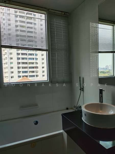 Sukhumvit City Resort, Bangkok, 51 Soi Sukhumvit 11, Khlongtoei Nua, Watthana, Bangkok, 2 Bedrooms, 97 sqm, Condo For Rent, by Boonraksa Sopak, 500494452 - DDproperty.com