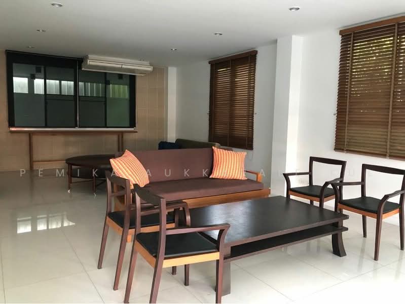 3-BR House, Bangkok, Talat Plu, Thon Buri, Bangkok, 3 Bedrooms, 1,000 sqm, Single Detached House For Sale, by Pemika Aukkaraleekul, 500494506 - DDproperty.com