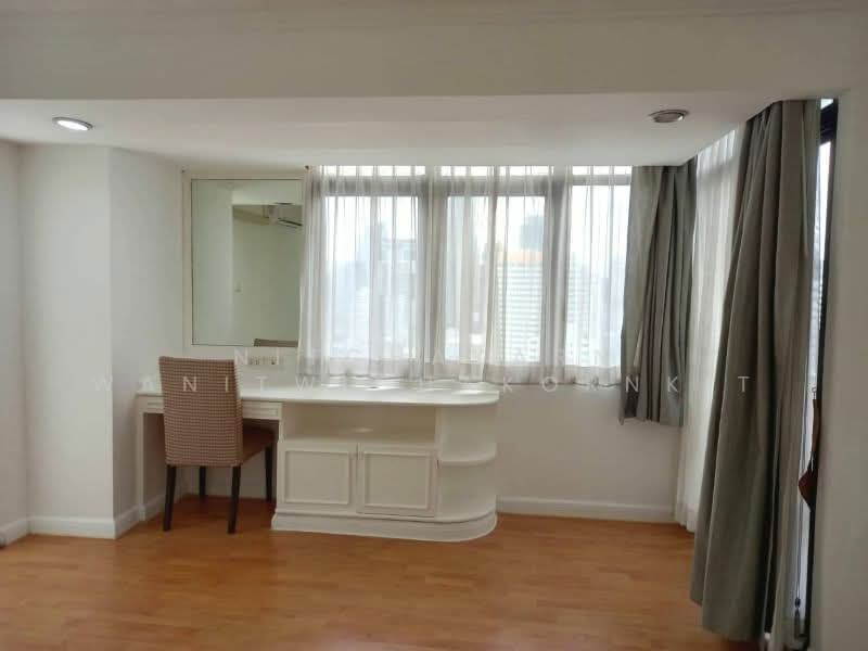 The Waterford Park, Bangkok, Soi Sukhumvit 53, Khlong Tan Nua, Watthana, Bangkok, 1 Bedroom, 77 sqm, Condo For Rent, by Nitchakarn Wanitwichakornkit, 500494519 - DDproperty.com