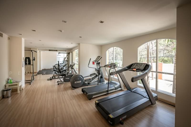 Silver Heritage, Bangkok, 96 Soi Sukhumvit 38, Phra Kanong, Khlong Toei, Bangkok, 2 Bedrooms, 166 sqm, Condo For Sale, by Pemika Aukkaraleekul, 500494542 - DDproperty.com