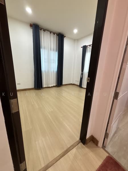 ให้เช่าบ้าน 2 ชั้น ถ.ศรีสุข ต.หมากแข้ง อ.เมืองอุดรธานี : 2-Story House for Rent, Mak Khaeng, อุดรธานี, ซอยวิชิต, Sri Suk Rd., หมากแข้ง, เมืองอุดรธานี, อุดรธานี, 140 ตร.ม., บ้านเดี่ยว ให้เช่า, โดย Kulaya Thanapura, 500494563 - DDproperty.com
