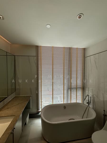 Kraam Sukhumvit 26, Bangkok, 55 Soi Sukhumvit 26 Sukhumvit Road, Khong Tan, Khlong Toei, Bangkok, 2 Bedrooms, 110 sqm, Condo For Sale, by Pemika Aukkaraleekul, 500494580 - DDproperty.com