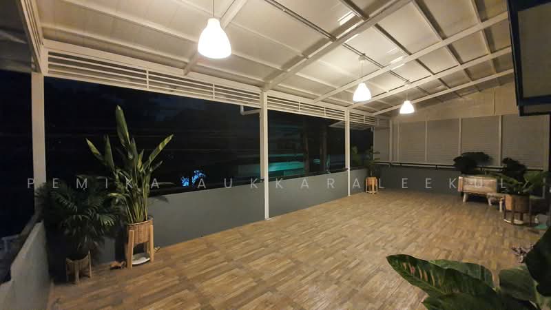 8-BR House, Bangkok, Chan Kasem, Chatuchak, Bangkok, 8 Bedrooms, 400 sqm, Single Detached House For Sale, by Pemika Aukkaraleekul, 500494600 - DDproperty.com