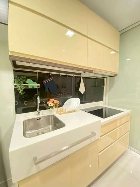 The Room Sukhumvit 62, Bangkok, 2288 Sukhumvit Road, Bang Chak, Phra Khanong, Bangkok, 2 Bedrooms, 76 sqm, Condo For Rent, by Boonraksa Sopak, 500494615 - DDproperty.com