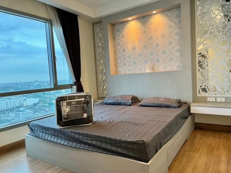 Thru Thonglor, Bangkok, Petchaburi Road, Bang Kapi, Huai Khwang, Bangkok, 2 Bedrooms, 62 sqm, Condo For Rent, by Isika Tonkham, 500494646 - DDproperty.com