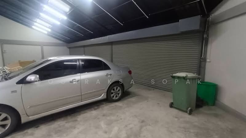 2-BR House, Bangkok, Bang Khun Sri, Bangkok Noi, Bangkok, 2 Bedrooms, 600 sqm, Single Detached House For Rent, by Boonraksa Sopak, 500494672 - DDproperty.com