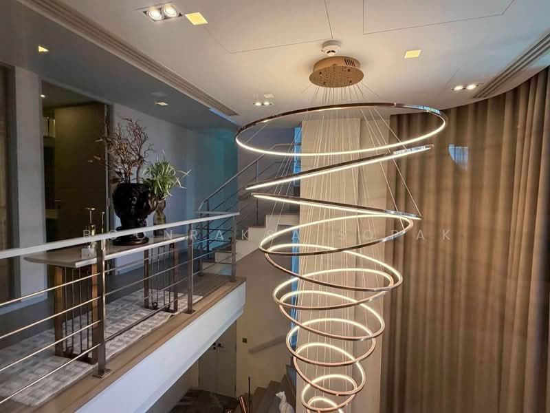 ASHTON Asoke, Bangkok, 131 Asoke Montri Road, Khlongtoei Nua, Watthana, Bangkok, 3 Bedrooms, 124 sqm, Condo For Rent, by Boonraksa Sopak, 500494705 - DDproperty.com