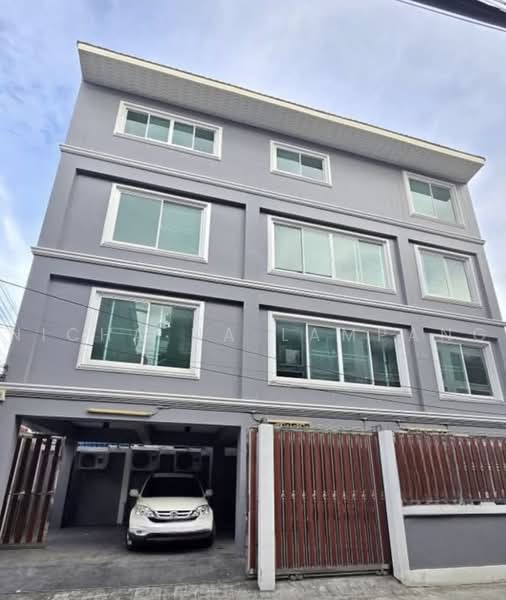 3-BR House, Bangkok, Thung Wat Don, Sathon, Bangkok, 3 Bedrooms, 263 sqm, Single Detached House For Sale, by Nicha Na Lampang, 500494738 - DDproperty.com
