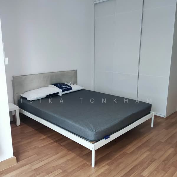 St Louis Grand Terrace, Bangkok, Soi Sathon 11 S Sathon Rd, Yan Nawa, Sathon, Bangkok, 1 Bedroom, 44 sqm, Condo For Rent, by Isika Tonkham, 500494759 - DDproperty.com