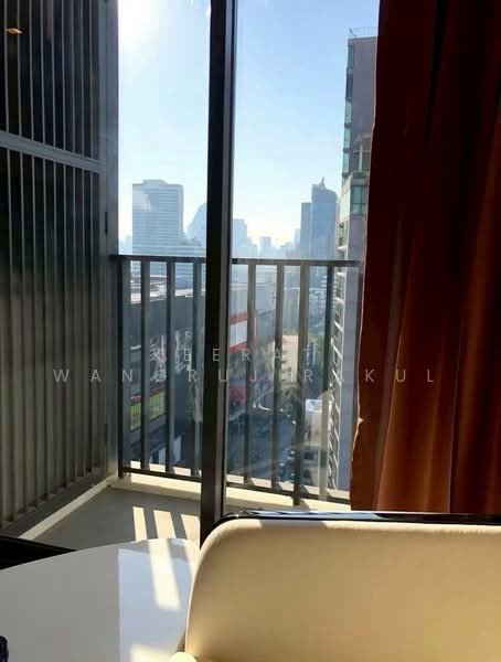 M Thonglor 10, Bangkok, 9 Soi Ekkamai 12, Ekkamai Road, Khlong Tan Nua, Watthana, Bangkok, 1 Bedroom, 33 sqm, Condo For Rent, by Keerati Wangrujirakul, 500494780 - DDproperty.com