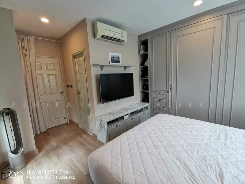Life @ Sathorn 10, Bangkok, 48 Soi Sathorn 10, Sathorn Road, Silom, Bang Rak, Bangkok, 2 Bedrooms, 63 sqm, Condo For Sale, by Pemika Aukkaraleekul, 500494783 - DDproperty.com