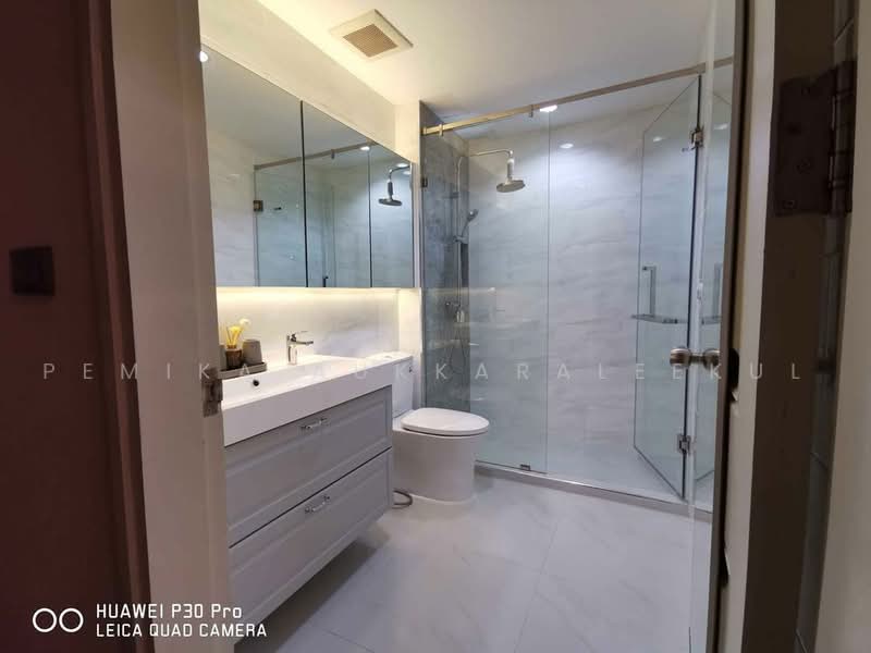 Life @ Sathorn 10, Bangkok, 48 Soi Sathorn 10, Sathorn Road, Silom, Bang Rak, Bangkok, 2 Bedrooms, 63 sqm, Condo For Sale, by Pemika Aukkaraleekul, 500494783 - DDproperty.com