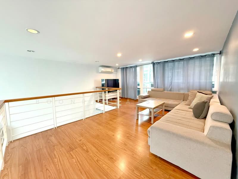 3-BR Townhouse, Bangkok, Praborommaharatchawang, Phra Nakhon, Bangkok, 3 Bedrooms, 330 sqm, Townhouse For Rent, by Boonraksa Sopak, 500494800 - DDproperty.com