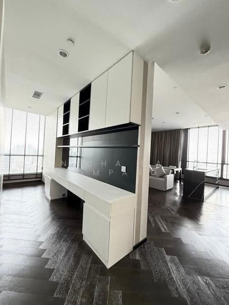 The Esse Sukhumvit 36, Bangkok, Soi Sukhumvit 36, Sukhumvit Road, Phra Kanong, Khlong Toei, Bangkok, 3 Bedrooms, 126 sqm, Condo For Sale, by Nicha Na Lampang, 500494814 - DDproperty.com