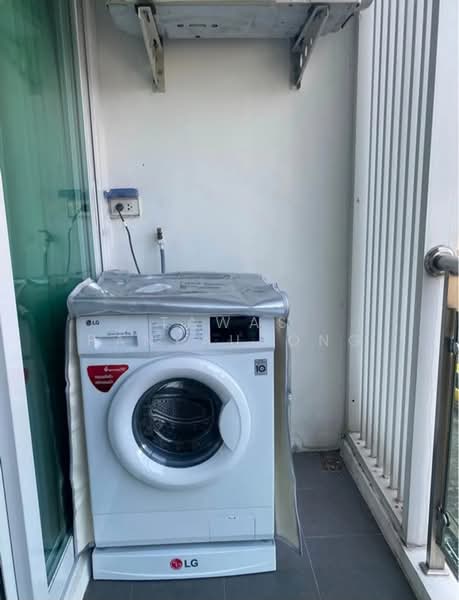Mayfair Place Sukhumvit 64, Bangkok, Sukhumvit 64 Road, Bang Chak, Phra Khanong, Bangkok, 1 Bedroom, 30 sqm, Condo For Sale, by Tawas Panyauaong, 500494820 - DDproperty.com