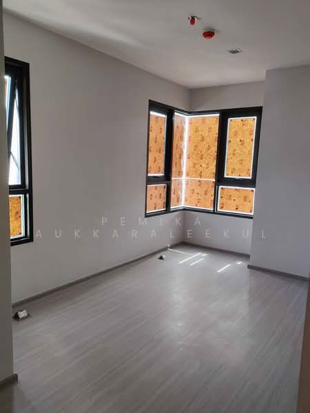 Life Sathorn Sierra : ไลฟ์ สาทร เซียร์รา, กรุงเทพ, ถนนราชพฤกษ์, ตลาดพลู, ธนบุรี, กรุงเทพ, 57 ตร.ม., คอนโด ขาย, โดย Pemika Aukkaraleekul, 500494825 - DDproperty.com
